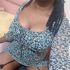 Imii escort in Portsmouth offers Swingers club services
