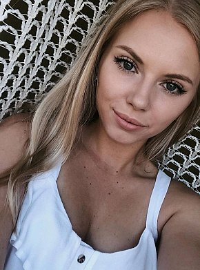 MITRA Mignonă escort in Istanbul offers Finalizare pe Corp(COB) services