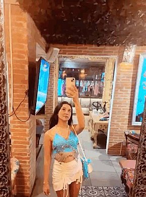Emma-G escort in Cancun offers Service douche services