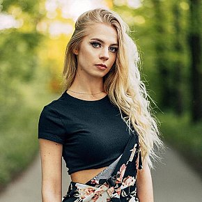 DAGFRID Vip Escort escort in Paris offers Besar si hay buena química
 services