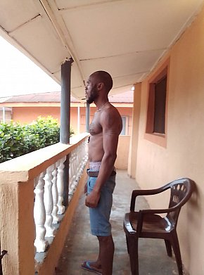 Drapon Natürlich escort in Lagos
