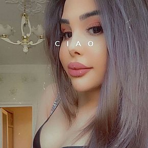 Narmin Studentessa Al College escort in Baku offers Sesso Anale services