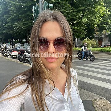 Alice Gelegentlich escort in Moscow offers Blowjob mit Kondom services
