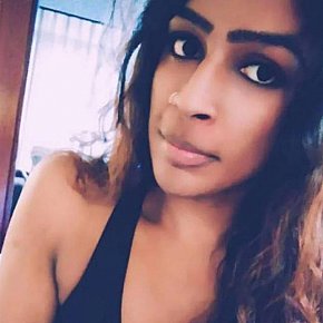 Reenna Matura escort in Kuala Lumpur offers 69 Position services