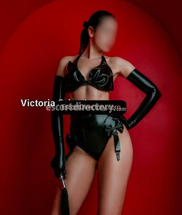 Victoria-Cristal Sin Operar escort in  offers Dominante (duro)
 services