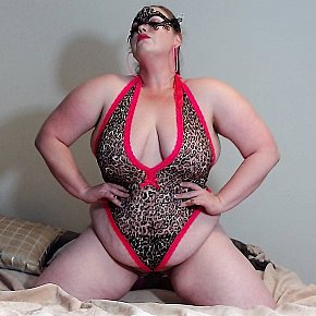 Tiffany-Reign escort in Perth offers Oral (receive) services