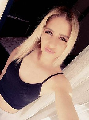 Mimy Piccolina escort in Wien offers Pompino senza preservativo services