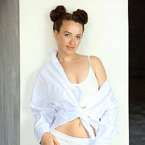 Sofia_lux Completamente Naturale escort in London offers Seduta in faccia services