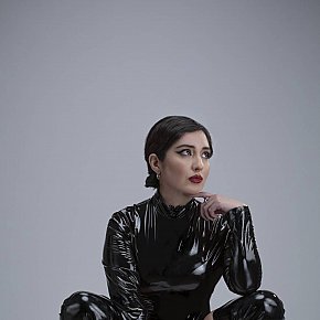 Mistress-Leonor escort in Barcelona offers Cinta services
