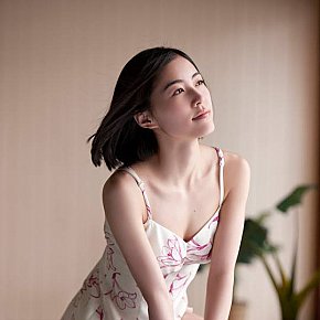kelly escort in Kuala Lumpur offers Pipe avec capote services