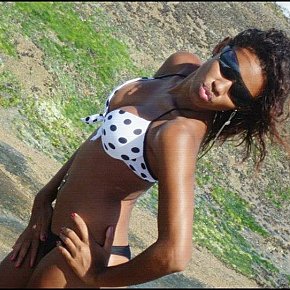 Bruna-Castelo escort in Niterói offers 69 Position services