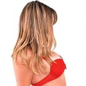 Carine escort in São Paulo