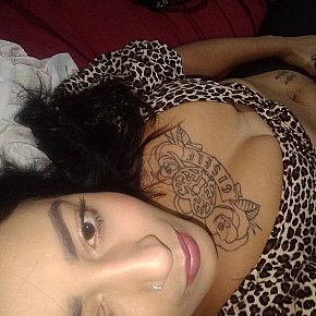 Mariana escort in Praia Grande offers Pompino con preservativo services