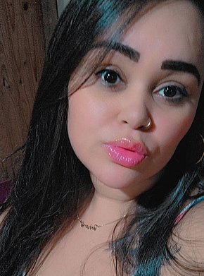 Suellen escort in Porto Alegre offers Handjob services