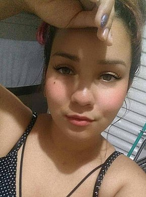 Izzy-BBW escort in Curitiba offers Posición 69 services