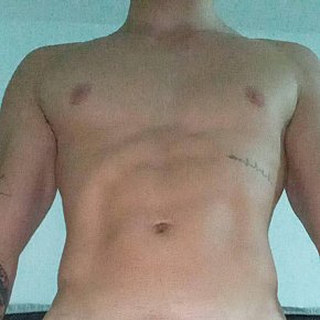 Kawe escort in São Paulo offers Oral fără Prezervativ services