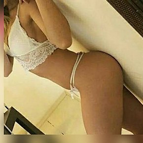 Renatinha-casadinha Vip Escort escort in Ponta Grossa offers Orale (ricevere) services