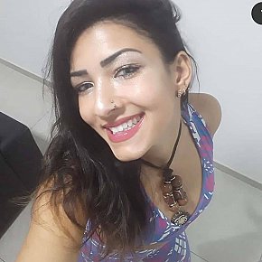 Jhennifer escort in Goiânia offers 69 Position services
