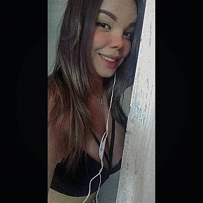 Debora escort in São Bernardo do Campo offers Sărut services