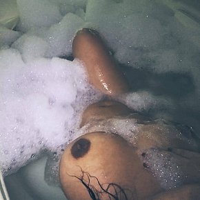 Anna-Ferraz escort in Rio de Janeiro offers Bacio se c'è sintonia services