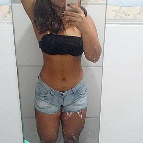 Isa-dos-desejos escort in Recife offers Handjob services