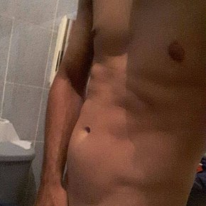 Oliveira escort in Salvador offers Sexo en diferentes posturas
 services