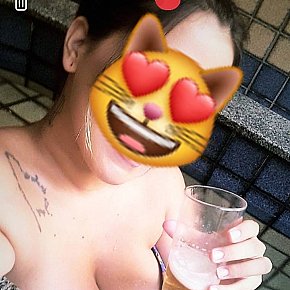 Loirinha escort in Teresina offers Oral cu Prezervativ services