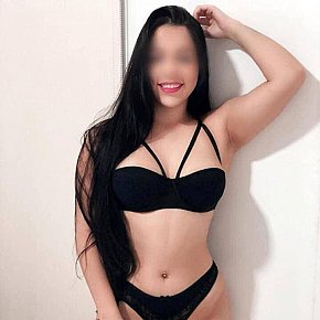 Talia Mignonă escort in São Paulo offers Handjob services