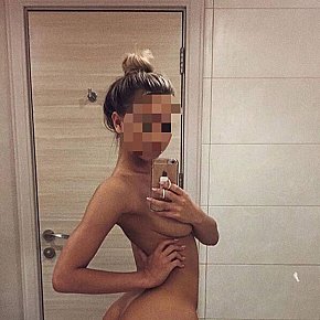 Alana Occasional
 escort in Ponta Grossa offers French Kissing services