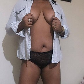 Vanessa-e-Sofia escort in Salvador offers Posição 69 services