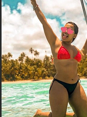 Faby-Oliveira Piccolina escort in São Paulo offers Massaggio erotico services