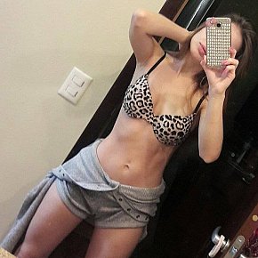 Karen-Mitchell escort in São Paulo offers Afeitado íntimo
 services