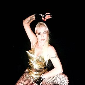 Fetischlady-Andrea Madura escort in St. Gallen offers Facesitting services