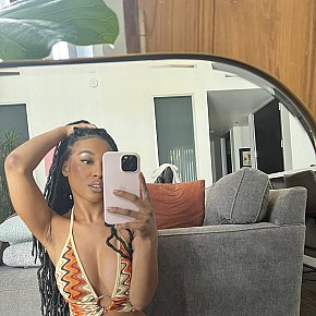 Tiana Modella/Ex-modella escort in Grenoble offers Massaggio erotico services