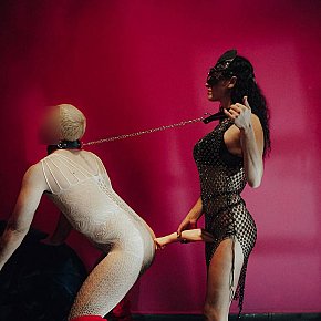 Mistress-Janette escort in Tel Aviv offers Podolatria services