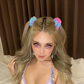 Kuon-riri Petite escort in Osaka offers Blowjob ohne Kondom services