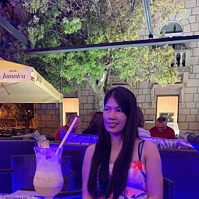 THAI-MASSAGE escort in  offers Massage sensuel intégral services