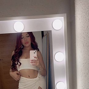 Sara escort in Barcelona offers Oral cu Prezervativ services