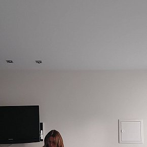 Bonnie_English escort in Marbella offers Masaje erótico
 services
