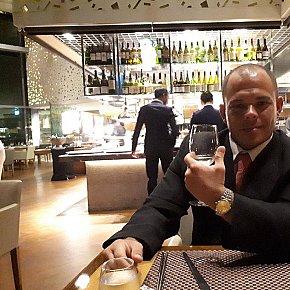 Adonis-Wilson escort in Budapest offers Massaggio intimo services