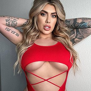 Ana-Ros escort in Berlin offers Küssen bei Sympathie services