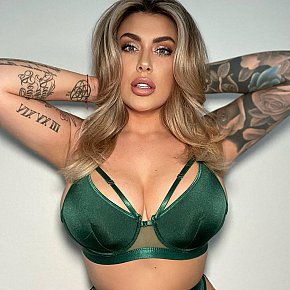 Ana-Ros escort in Berlin offers Küssen bei Sympathie services