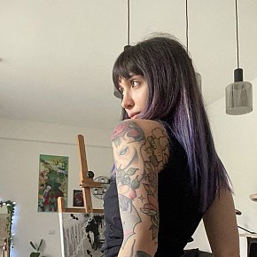 Phawta escort in Copenhagen offers Küssen bei Sympathie services