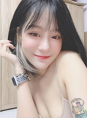 Yue-Yue-Independent escort in Ho Chi Minh offers Ejaculation dans la bouche services