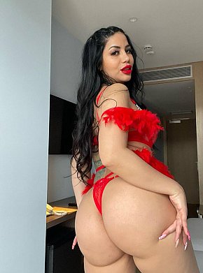 julia Occasionale escort in Berlin offers Girlfriend Experience (GFE) services