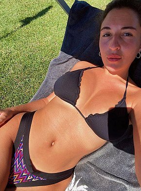 Elena escort in Helsinki offers Doble penetración (DP)
 services