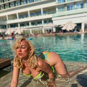 Gisela Mûre escort in Frankfurt offers Massage érotique services