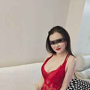 Yukino Petite
 escort in Toronto offers Girlfriend Experience (GFE) services