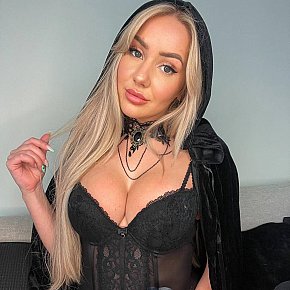 Eliza escort in Berlin offers Sborrata in faccia services