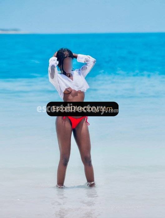 Luna escort in Brussels offers Submisso/Escravo (leve) services